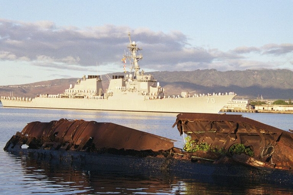 USS Hopper (DDG 70)